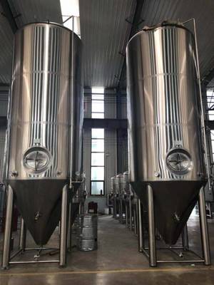 湯宸5000L精釀啤酒發酵罐 專業釀造的核心設備解析